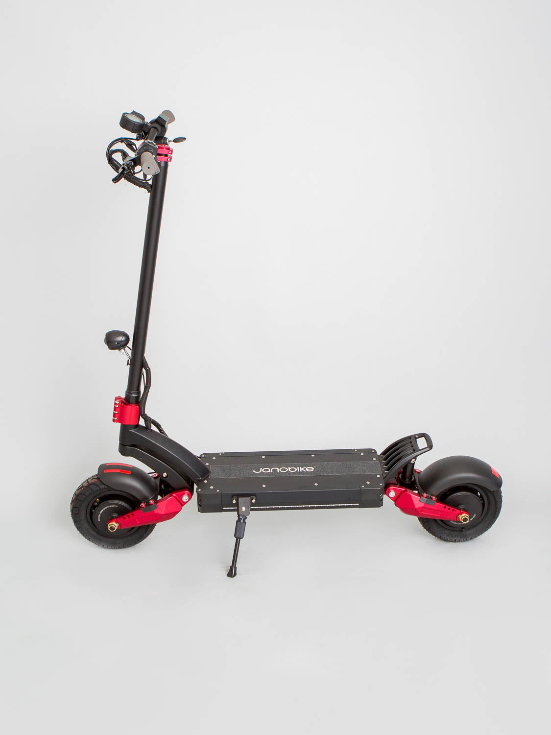 X10 SPORT SCOOTER - 270 KM DEMO CLEARANCE - IN STORE PICK-UP ONLY